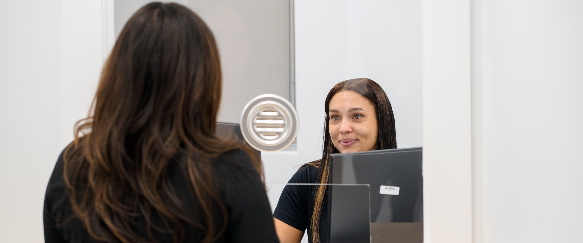 Customer service window